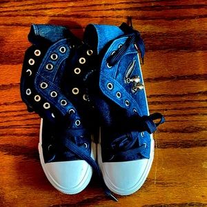 Trendy Guoan Star Shoes